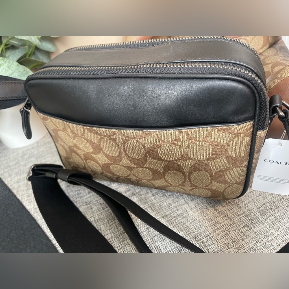 $179 COACH GRAHAM Crossbody - Picture 7 of 8